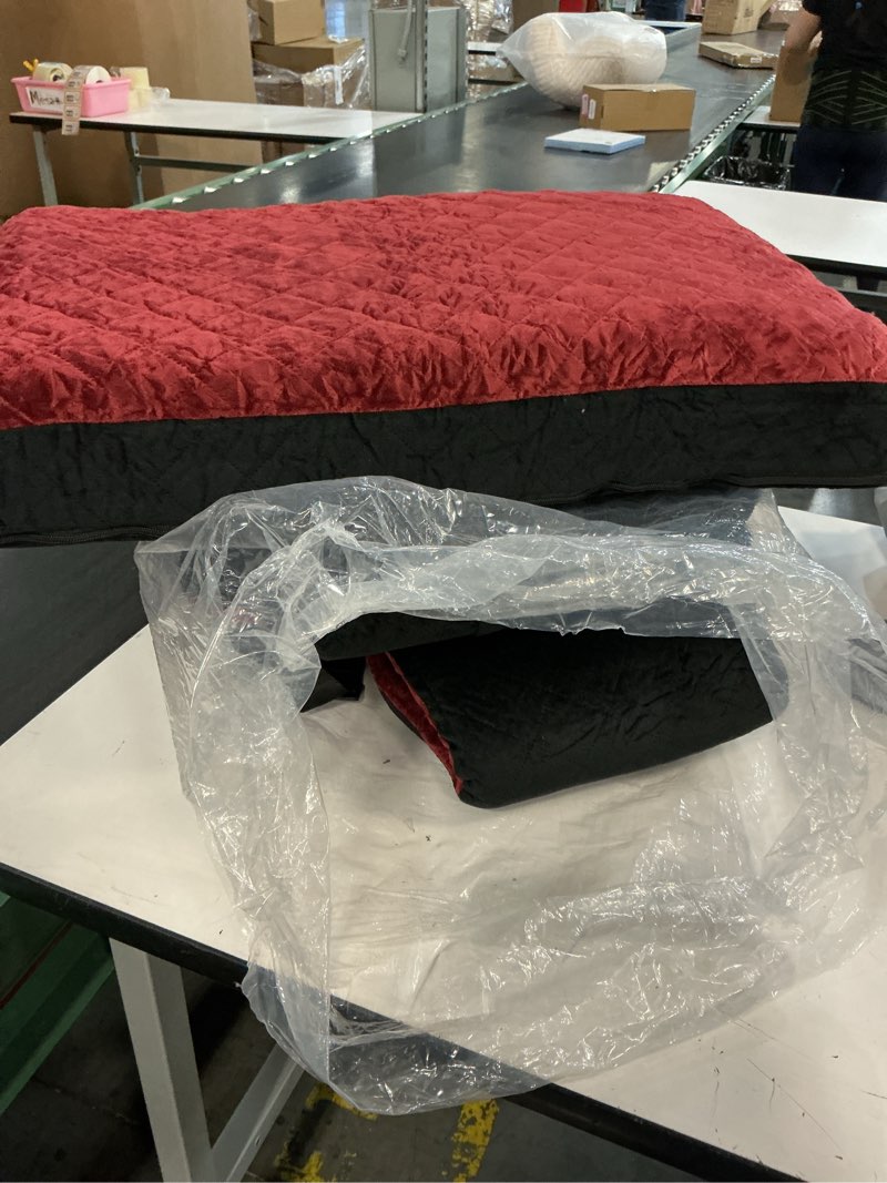 Condition photo showing Good Condition for dog booster car seat for small/medium dogs,puppy portable car bed with elevated cushion,fully detachable and washable,2 storage pockets,easy to install (blakc/red, medium) blakc/red medium