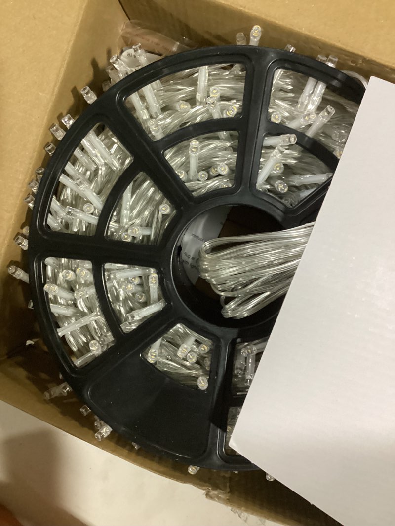 Condition photo showing Good Condition for jmexsuss 168ft 600 led christmas lights outdoor waterproof clear wire indoor string lights for outside warm white christmas tree lights plug in for bedroom wedding party spring decor warm white 600 led