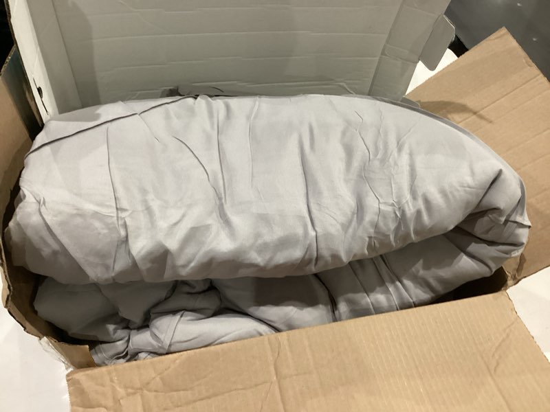 Condition photo showing As Is for BYSURE 3 Pieces Queen Comforter Set(Grey), Lightweight Bedding Set with 2 Pillow Shams, Down Alternative Diamond Stitched Bedding Comforter for All Season Full/Queen Grey