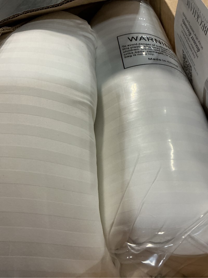 Condition photo showing Good Condition for beckham hotel collection bed pillows king size set of 2 | down alternative pillow for back, stomach or side sleepers king white