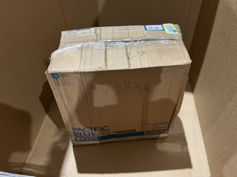 Condition photo showing Good Condition for georgia-pacific pacific blue select 2-ply perforated roll paper towel, white, 85 sheets per roll, 30