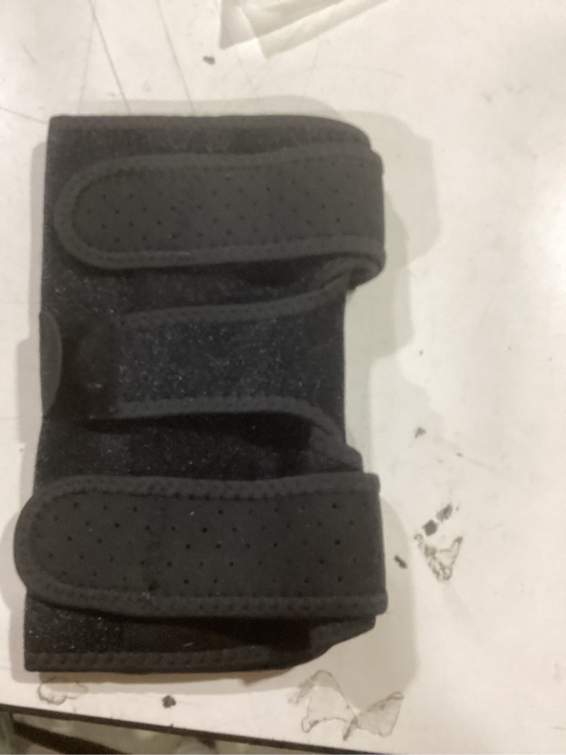 Condition photo showing Good Condition for Elbow Brace for Cubital Tunnel, Ulnar Nerve Entrapment brace, Adjustable Elbow Splint for Sleeping, Tennis Elbow, Tendonitis, Comfortable Stabilizer Support for Men and Women Black One Size