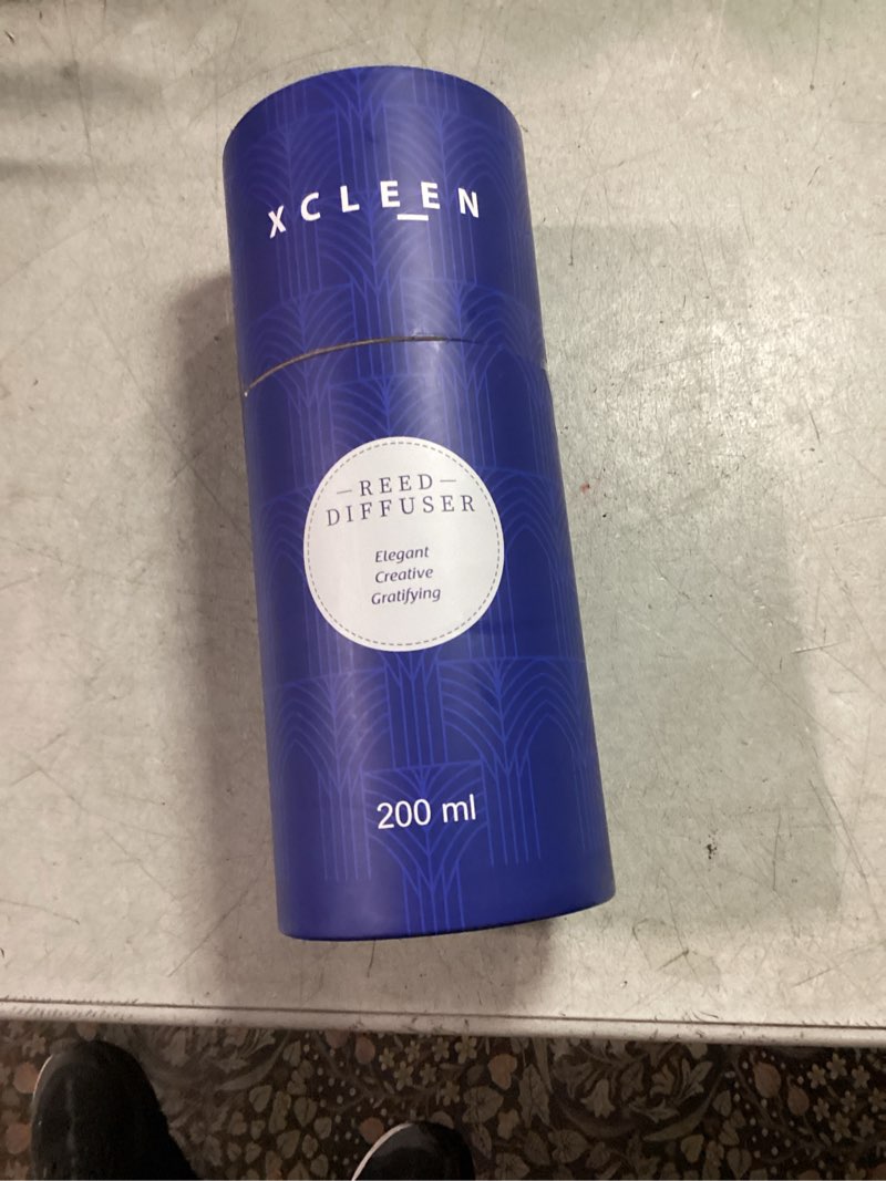 Condition photo showing New/Like New for Reed Diffuser, 6.7 Oz Escape Scented Diffuser with Sticks, Long Lasting Fragrance Air Freshener, Bathroom Shelf Decor Escape 6.7 Ounce