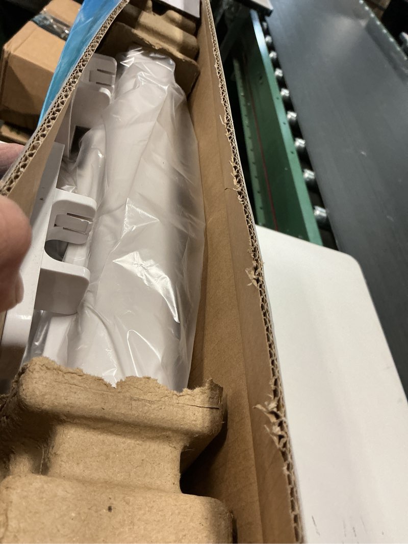 Condition photo showing New/Like New for Comfort Zone CZ329WT 9" Dual Window Fan with 180° Rotating Fans, 2-Speeds, Plastic Removable Bug Screen, Individually Rotating Fan Heads, White Modern