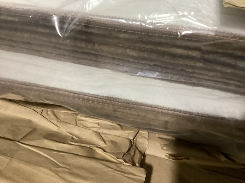 Condition photo showing Good Condition for pure era carpet stair treads ultra plush 9.5" x 30"soft bullnose indoor stair protectors pet-friendly non-slip skid resistant tape free washable reusable(14 pieces,brown)