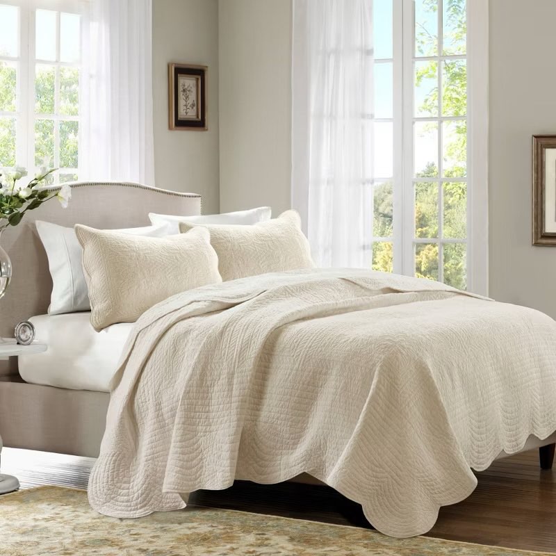 Madison Park 3pc Genoa Scalloped Edge Reversible Coverlet Set, Ivory, Full/Queen