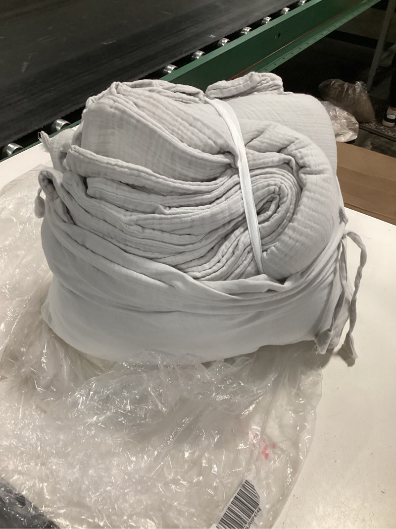 Condition photo showing As Is for organic cotton gauze duvet cover set, light grey, king size