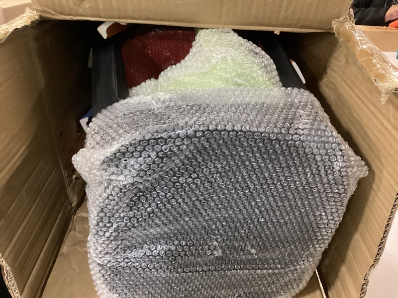 Condition photo showing Good Condition for Nosiny 6 Pack Plastic Stackable Stools 18 Inch Portable Nesting Stack Stools Round Colorful Backless Bar Seating for Home Party Office