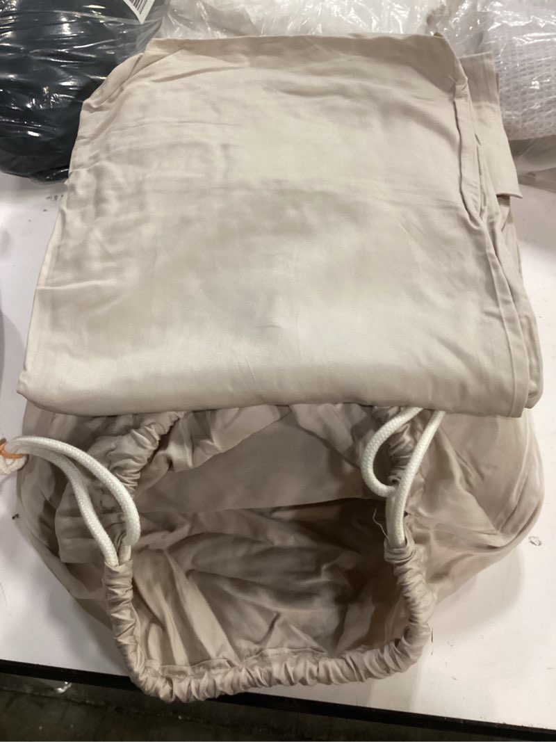 Condition photo showing As Is for quince european linen duvet fitted sheet set beige queen
