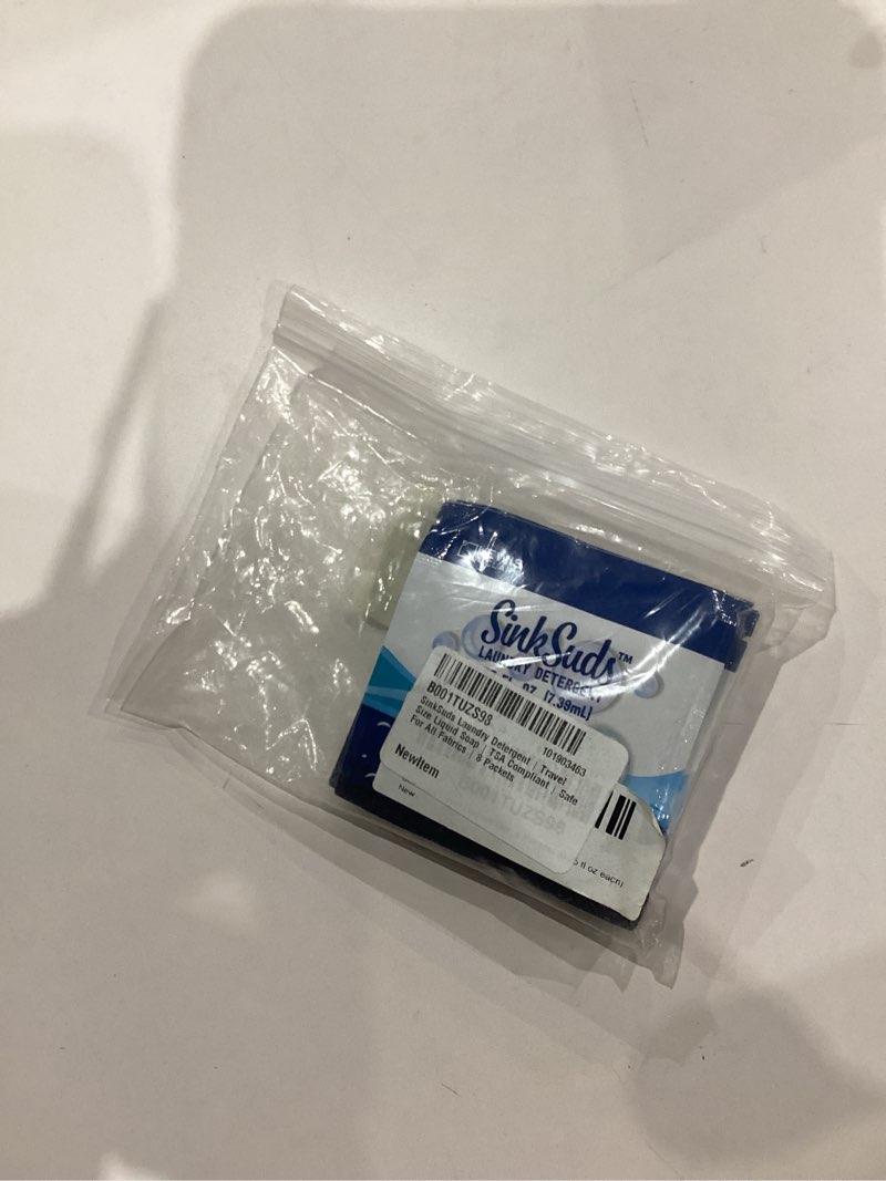 Condition photo showing New/Like New for SinkSuds Laundry Detergent, Travel Size Liquid Soap, TSA Compliant, Safe For All Fabrics, 8 Packets (Packaging May Vary) 0.25 Fl Oz (Pack of 8)