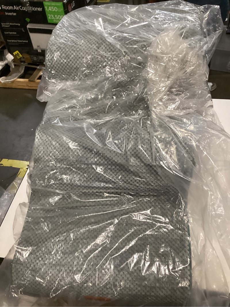 https://lotting-media.assets.bidfta.com/lotting_56fc6e0e-0919-4a20-a9ad-51ac76ea8178