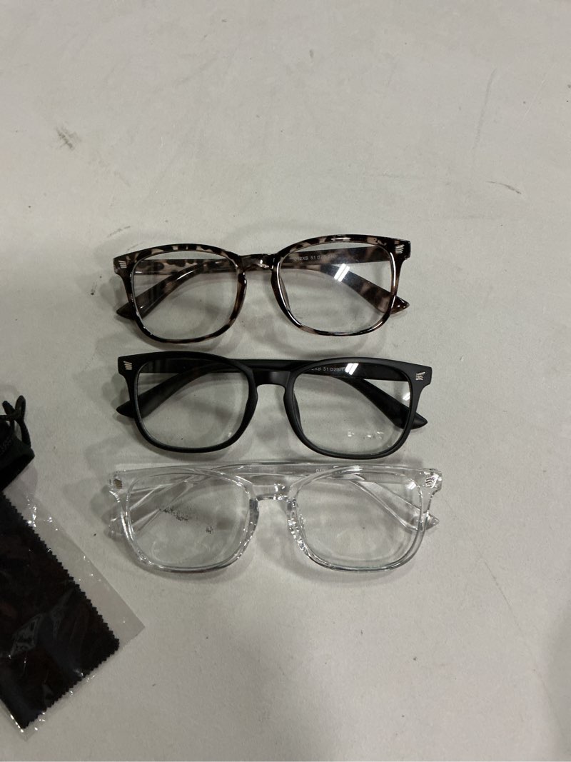 Condition photo showing Good Condition for reading glasses