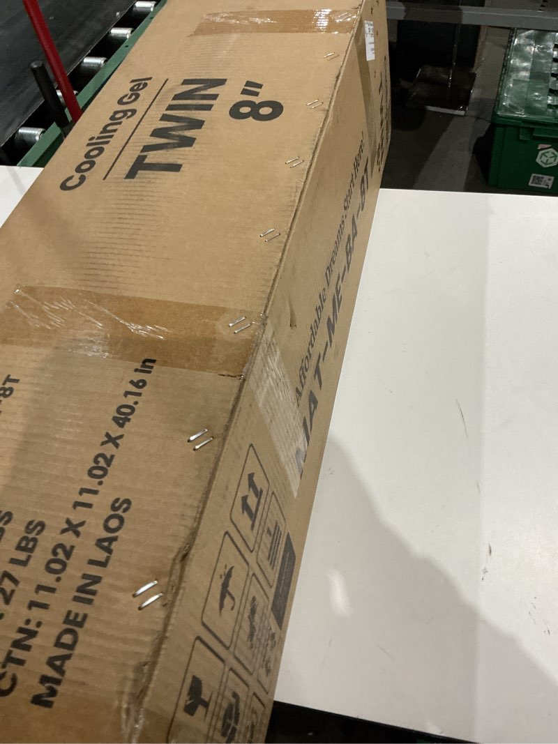 Condition photo showing New/Like New for (similar to )classic brands cool gel memory foam 8-inch mattress | certipur-us certified | bed-in-a-box, kingi