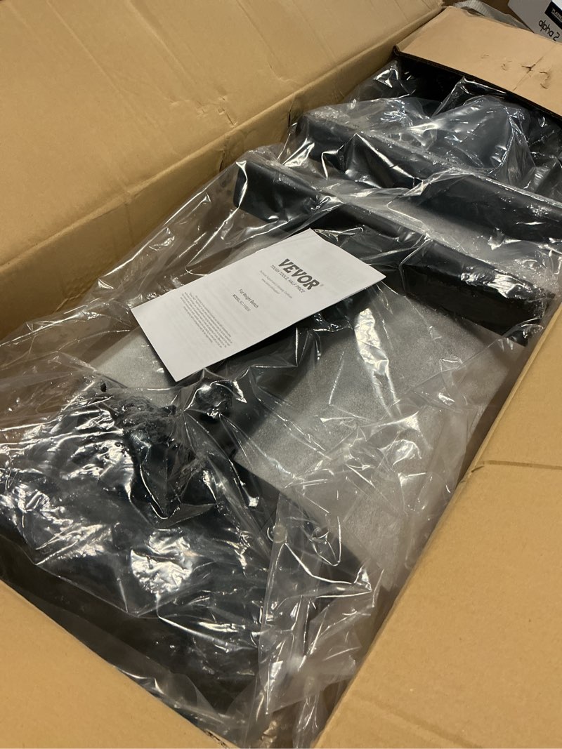 Condition photo showing Good Condition for amazon basics flat weight bench, black