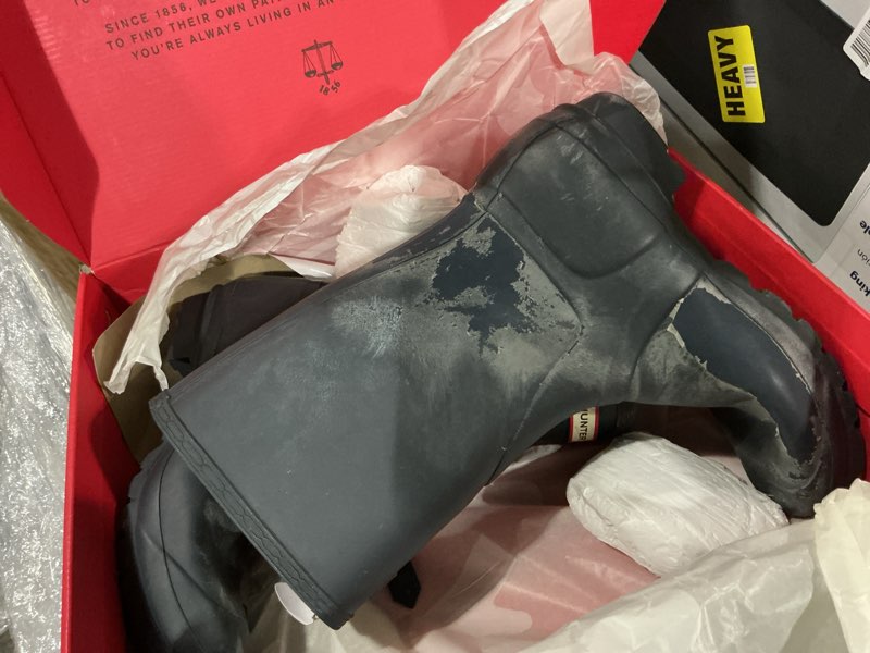 Condition photo showing As Is for hunter mens original short rain boot 11 navy