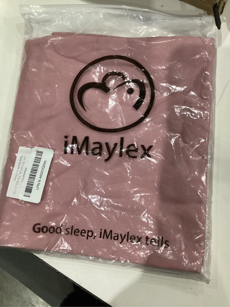 Condition photo showing New/Like New for iMaylex Soft 100% Egyptian Cotton Zipper Pillow Case, Cozy and Lightweight Pillowcase, Easy Care, Lotus Pink, Body, 20" x 54" Lotus Pink Body (20'' x 54'')