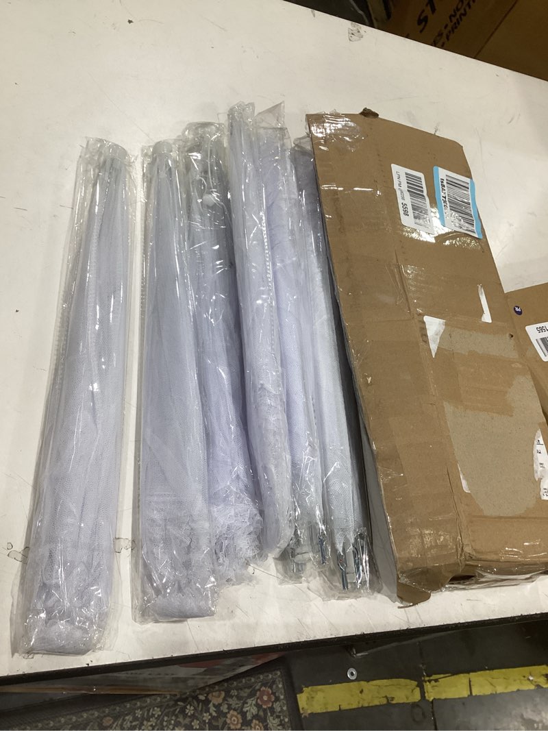 Condition photo showing Good Condition for simply genius mesh food covers for outdoors - 2 jumbo (39x24 in) & 4 large (17x17 in), white collapsible 6-pack - pop-up reusable food nets & tents for outdoor serving & picnics with bug protection 2 jumbo (39”x24") and 4 large (17”x17”)