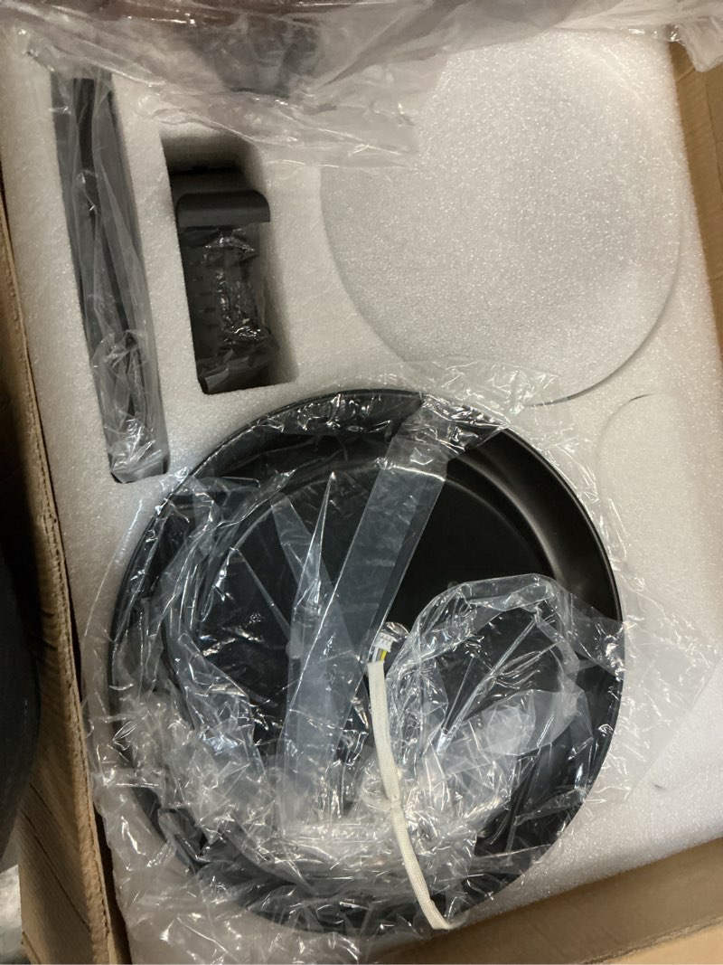 Condition photo showing Good Condition for Untitled Item