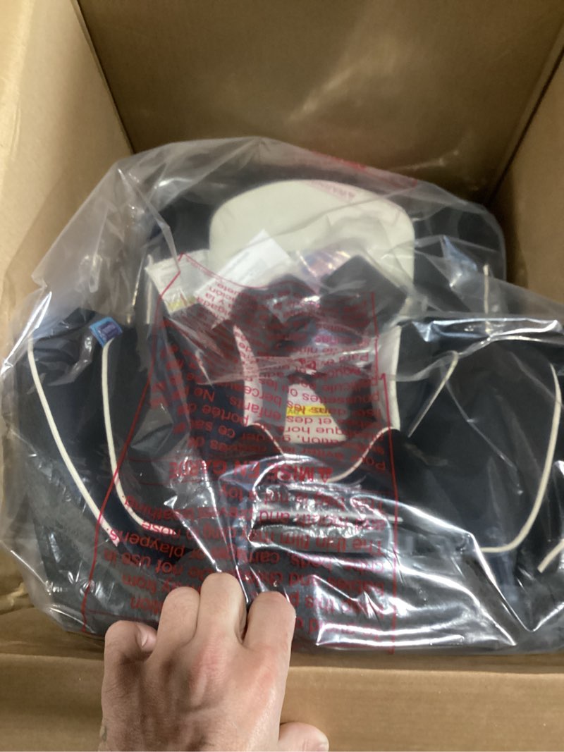 Condition photo showing New/Like New for graco extend2fit convertible baby car seat, rear and forward facing, adjustable extension panel for extra legroom, gotham 2-in-1 gotham 2.0
