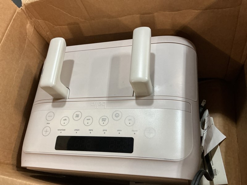 Condition photo showing Good Condition for bella 4 qt trizone air fryer, evergood™ ceramic nonstick coating, dual basket design w removable divider, digital touchscreen control w 6 preset cooking options, 1200 watt, 3lb capacity, oatmilk