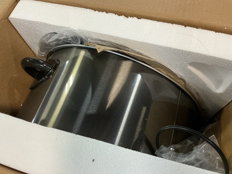 Condition photo showing Good Condition for Crock-Pot Large 8-Quart Programmable Slow Cooker with Auto Warm Setting Black Stainless Steel
