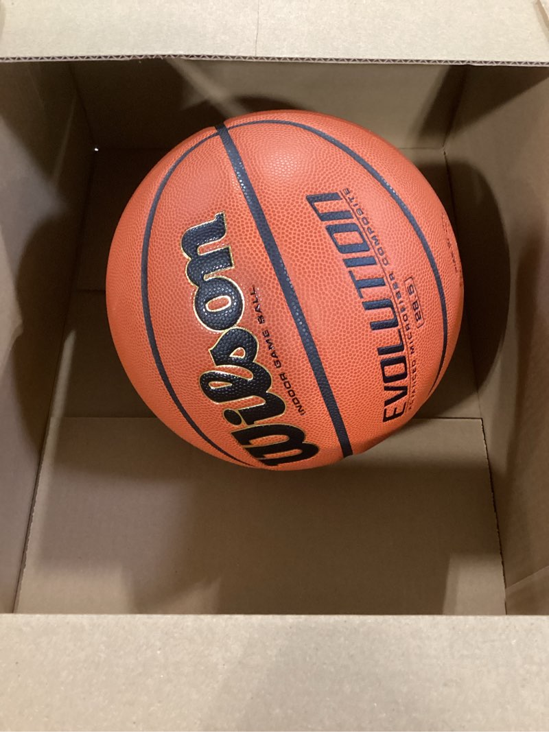 Condition photo showing Good Condition for wilson evolution basketballs brown - game ball size 6 - 28.5"