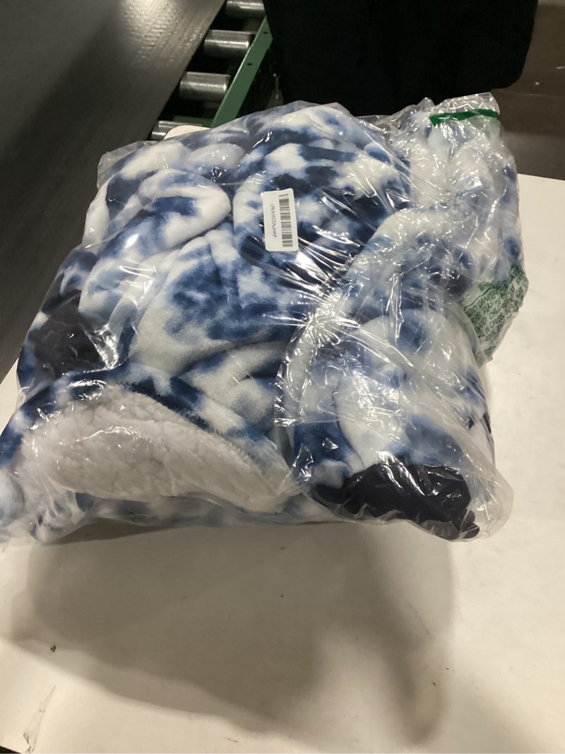 KFUBUO Wearable Blanket Hoodie for Adult Sherpa All Patterns Oversized Hoodie Sweatshirt Blanket wit