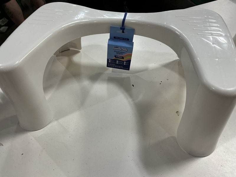 Condition photo showing New/Like New for squatty potty simple curve bathroom toilet stool 7" white