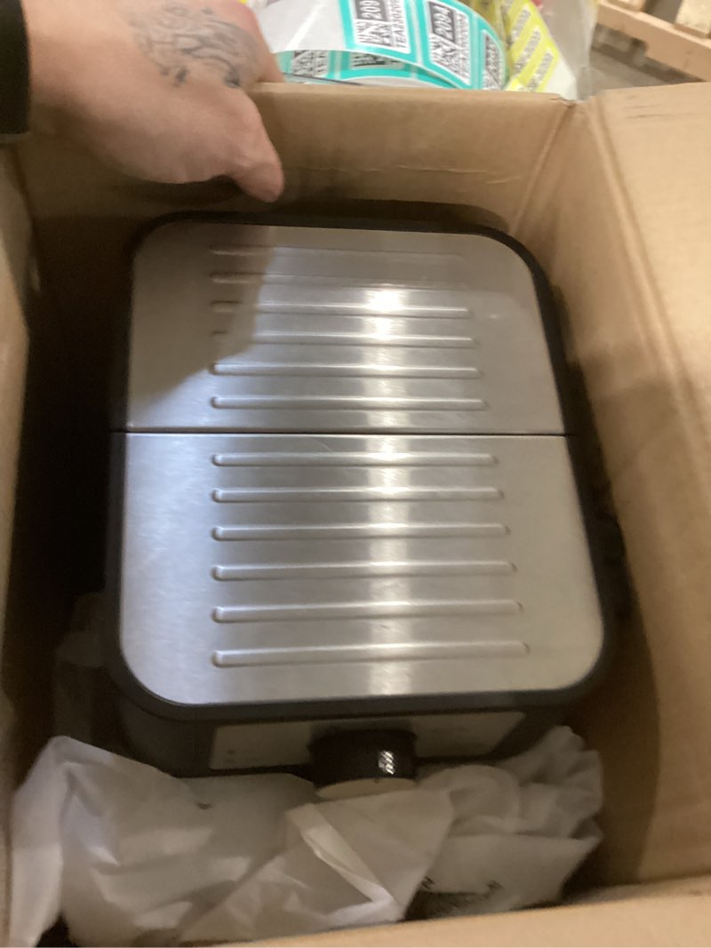 Condition photo showing Good Condition for De'Longhi Stilosa Manual Espresso Machine, Compact Coffee Maker, 15 Bar Pump Pressure, Manual Milk Frother Steam Wand for Authentic Single & Double Espresso, Lattes & Cappuccinos, Tamper Included Stliosa Espresso Machine