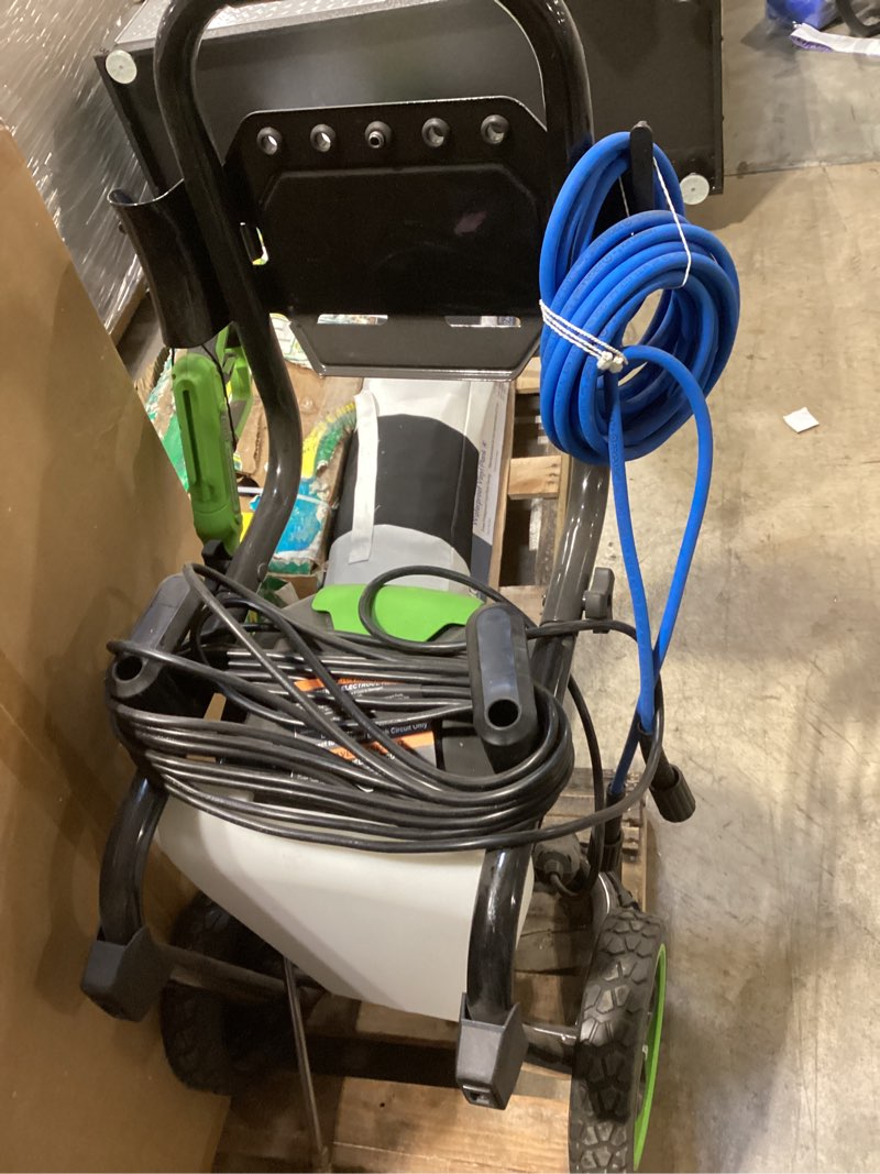 Condition photo showing Good Condition for greenworks 3000-psi 2.0-gpm cold water electric pressure washer with 5 spray tips item #2637687 | model #gpw3000