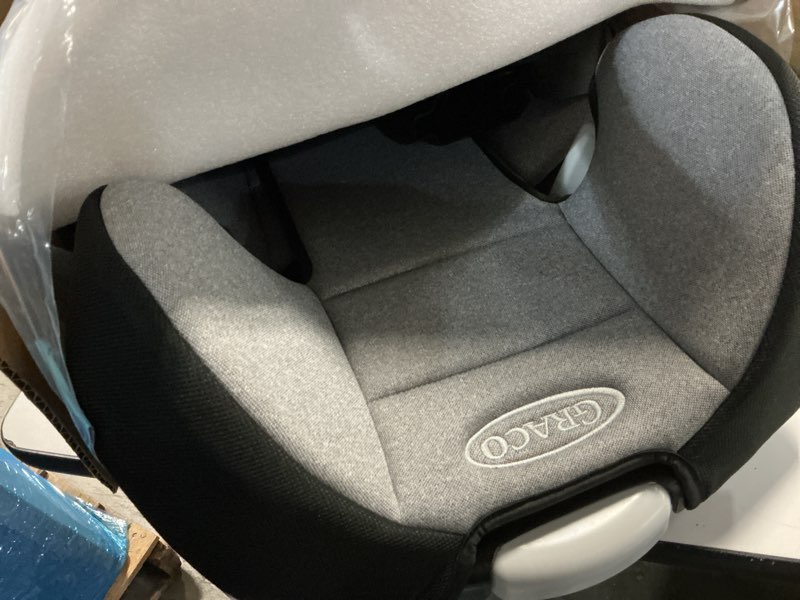 Condition photo showing New/Like New for graco turbobooster 2.0 highback booster car seat, declan