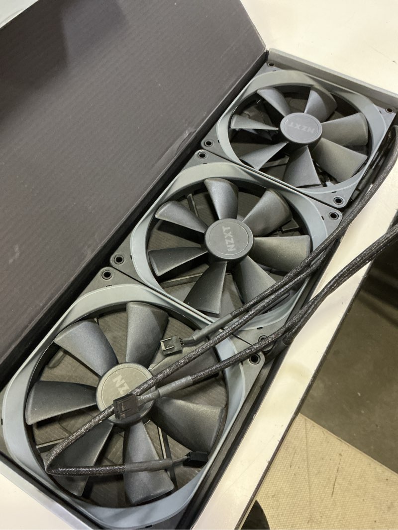 Condition photo showing Good Condition for ocypus sigma f36 argb 360mm single frame pc fan, fluid dynamic bearing, 120mm high airflow and static pressure computer fan, up to 2200 rpm, with speed reduction cable, ideal for radiators, bk black