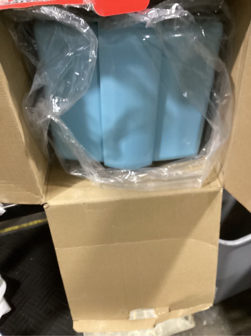 Condition photo showing Good Condition for West Bend Stir Crazy Movie Theater Popcorn Popper, Gourmet Popcorn Maker Machine with Nonstick Popcorn Kettle, Measuring Tool and Popcorn Scoop for Popcorn Machine, 4 Qt., Blue