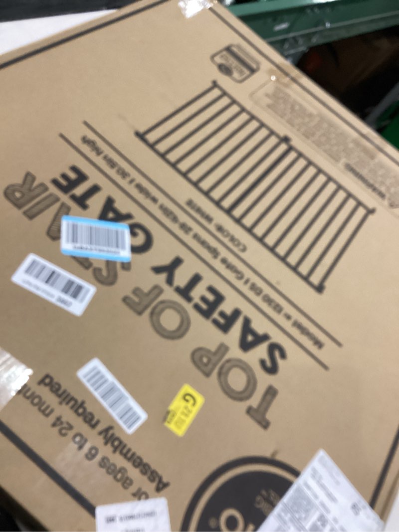 Condition photo showing Good Condition for Regalo Safety top of Stairway & Bottom Extra Wide Baby Gate, Includes Banister & Wall Mounting Kit, Babies, Toddlers & Pets, Ages 6–24 Months, Tested & Trusted, American Designed, Family Owned White 29-43"W x 30.5"H