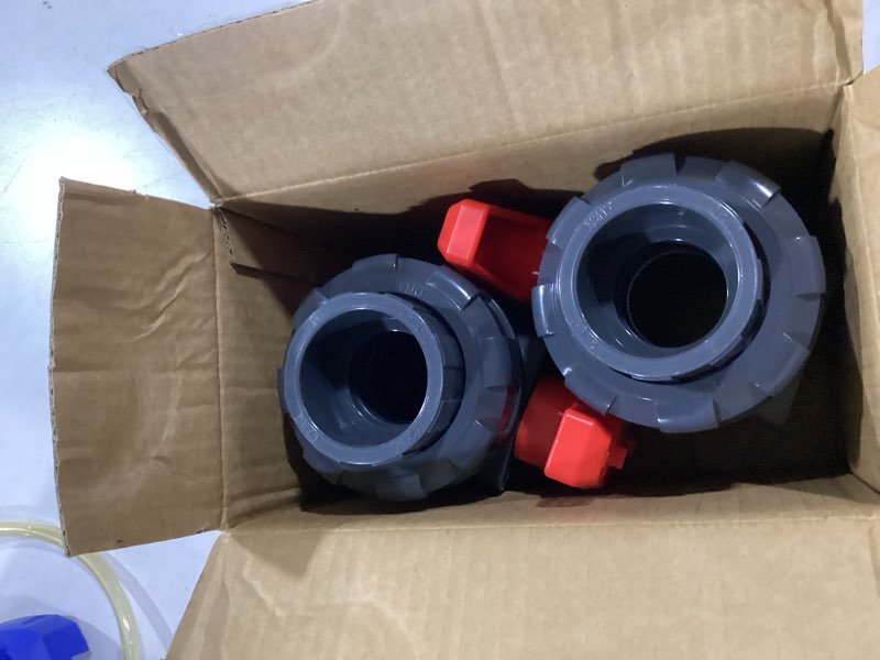 Condition photo showing Good Condition for dernord 2 pack pvc true union ball valve with full port, epdm o-rings, and reversible ptfe seats,rated at 200 psi (1 1/2 inch socket) 1 1/2 inch socket pack of 2