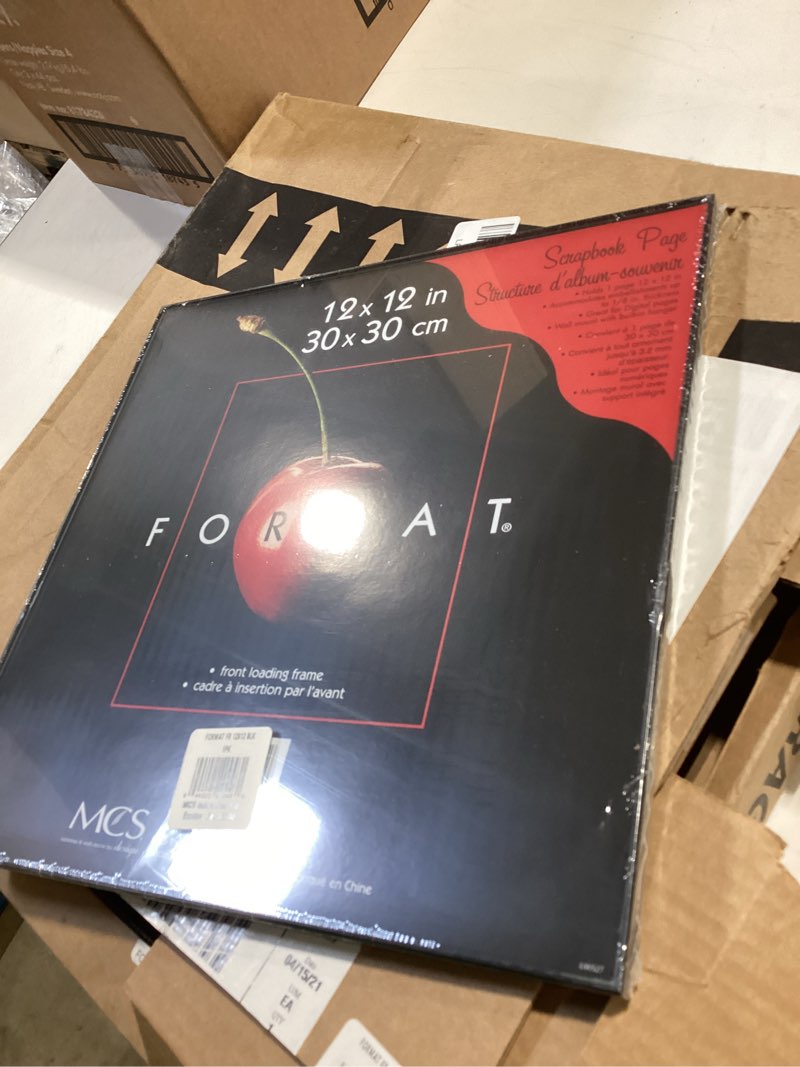 Condition photo showing Good Condition for mcs format frame, black, 12 x 12 in, single ffp