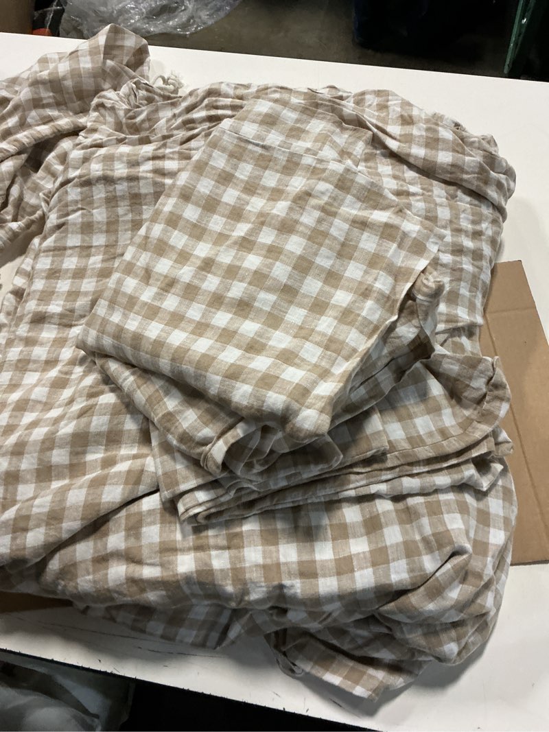 Condition photo showing Good Condition for european linen gingham duvet cover set king/cal cofee  