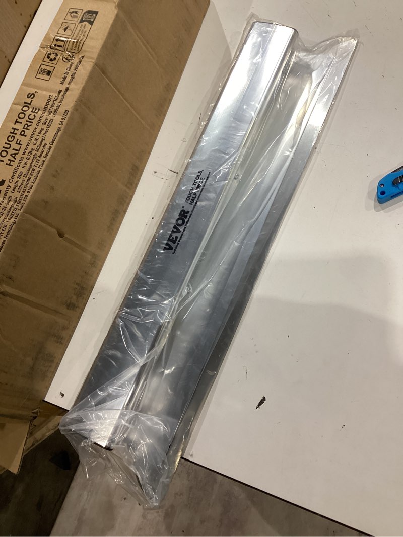 Condition photo showing Good Condition for vevor skimming blade,24 inch smoothing knife, european stainless steel construction knife, aluminum blade profile smoothing knockdown spatula for item similar// gyprock/drywall/wall-board without extension handle 32\\\\\\\"