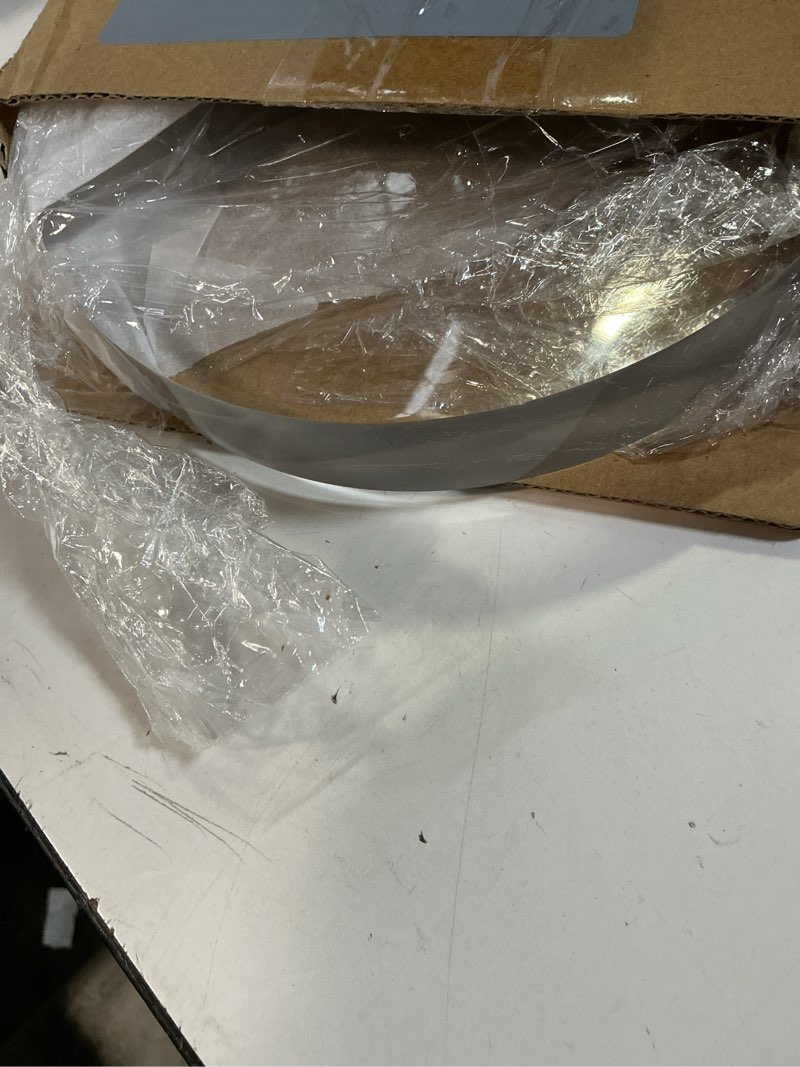 Condition photo showing Good Condition for ciaoher 1in thickness 7in diameter acrylic disc display block, round | clear polished, pedestal stand riser, 7" x 7" x 1", 1 pack round 7”