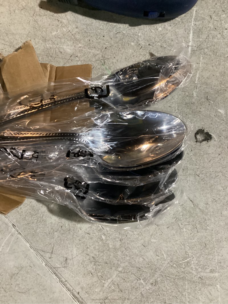 Condition photo showing Good Condition for amazon basics stainless steel dishwasher safe dinner spoons with pearled edge, large tablespoons, 7.7 inches, pack of 12, silver dinner spoons 7.7 inches