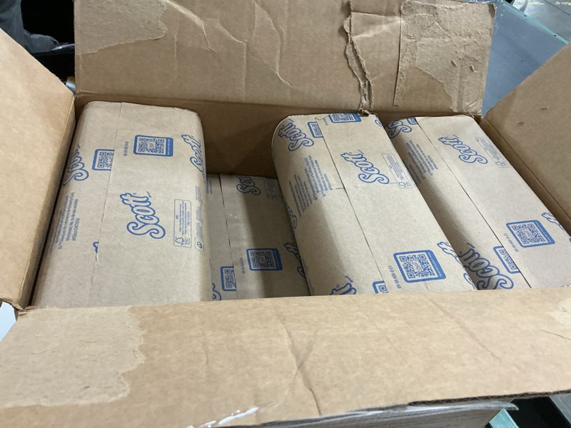 Condition photo showing Good Condition for (Incomplete )Scott Professional Universal Multifold Paper Towels, Bulk (01840), Absorbency Pockets, White, 9.2\"x9.4\" Towel, Compressed, Compact (250 Sheets/Pack, 16 Packs/Case, 4,000 Sheet Total) 250 Count (Pack of 16)