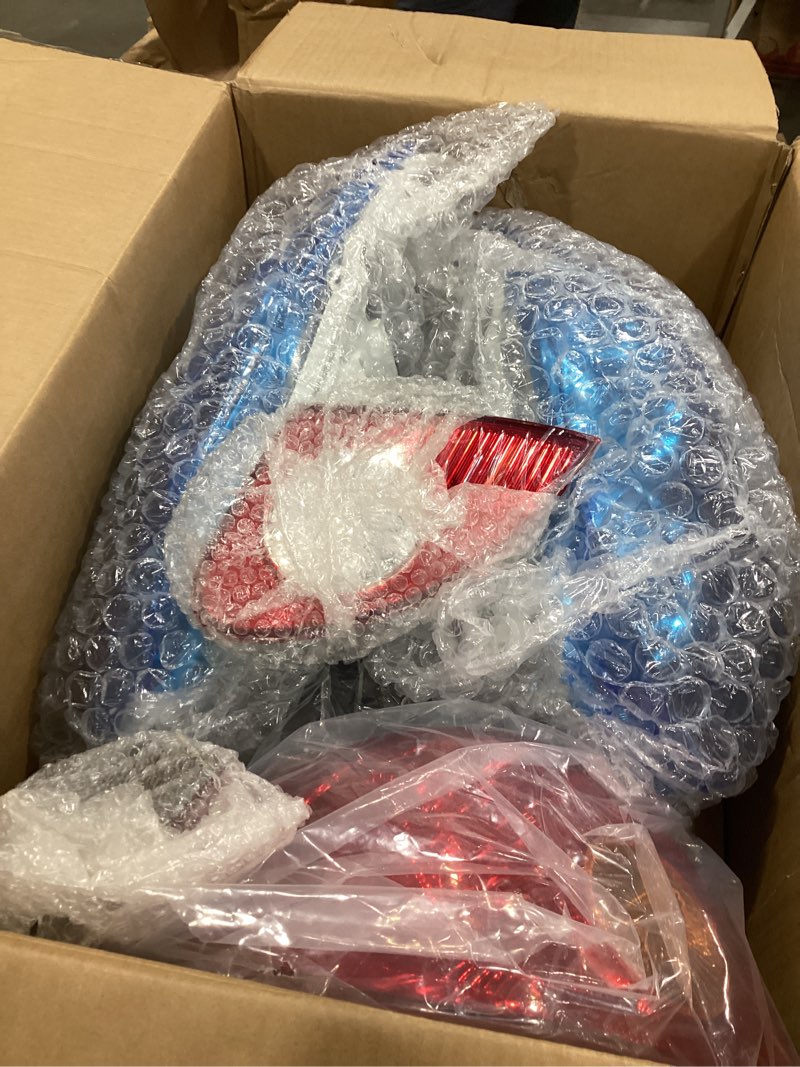 Condition photo showing Good Condition for maxxhaul 70205 trailer light kit - 12v all led, left and right waterproof submersible for trailers, boat trailer truck marine camper rv snowmobile, red led submersible trailer light kit