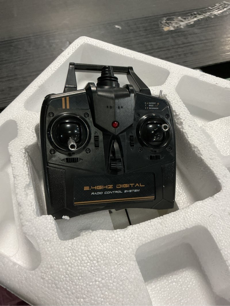 Condition photo showing As Is for VOLANTEXRC RC Plane Trainer 3CH Remote Control Airplane with Prop Saver, 6-Axis Gyro Stabilizer & 3 Modes to Fly, Hobby Radio Controlled Aircraft RTF for Beginners, Adults (400mm,Green)