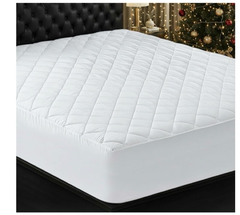 Mattress pad, size unknown 