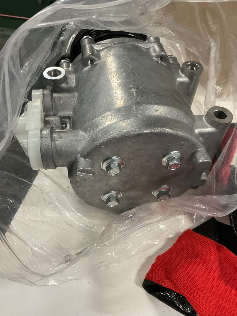 Condition photo showing Good Condition for ac compressor 98557 fit for 2003-2004 expedition 4.6l, 2003-2006 expedition 5.4l, 2003-2006 navigator 5.4l, air condition compressor with clutch replace for 5w1z19v703aa, 6511483, ycc168