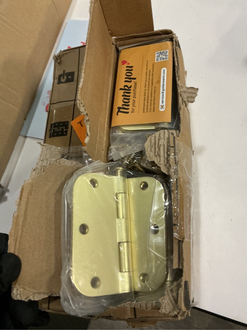 Condition photo showing Good Condition for goldenwarm 48-Pack 3.5 Inch Polished Brass Door Hinges - Bright Gold 3-1/2'' x 3-1/2'' Hinges with 5/8'' Radius Corners - Interior Door Hardware 48 5/8-inch Radius Corners