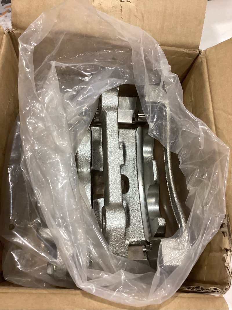 Condition photo showing Good Condition for Torchbeam Front Brake Calipers Set for Jeep Grand Cherokee 2005-2010, Jeep Commander 2006-2010, Front Left and Front Right Calipers Replace # 18B4990+18B4991 Disc Brake Caliper Assembly with Bracket