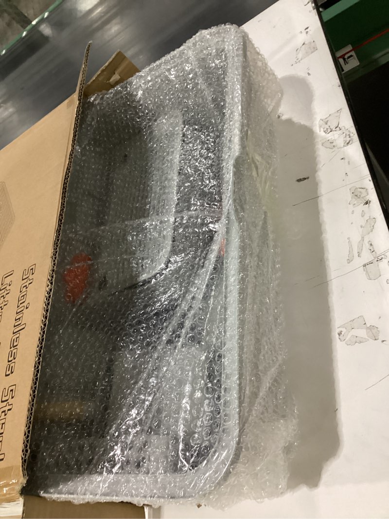 Condition photo showing New/Like New for Stainless Steel Cat Litter Box with Lid, XL Extra Large Litter Box for Big Cats, Enclosed Removable Metal Litter Boxs with High Sided Enclosure & Scoop, Anti-Leakage, Non-Sticky, Easy Cleaning(Grey)