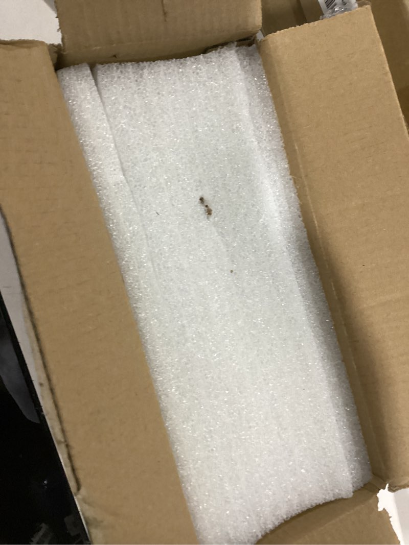 Condition photo showing Good Condition for Sea Shells Decorative Bowl - 7.9 in White Clam Shell Dish, Fruit Holder, Key Tray, Candy Dish, Coastal Ocean Centerpieces for Entryway, Living Room, Bathroom, Beach House, Nautical, Shelf Decor White - 7.9 in