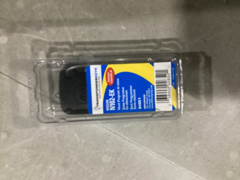 Condition photo showing New/Like New for hillman black transponder steel automotive key blank